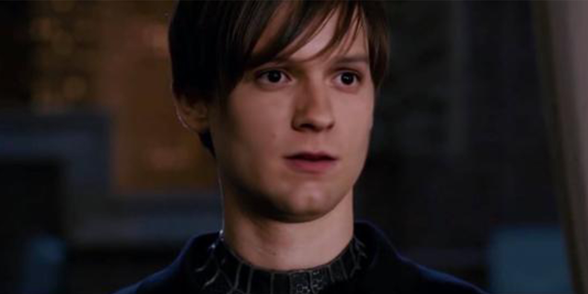 Mira A Tom Holland Convertirse En El Peter Parker Emo